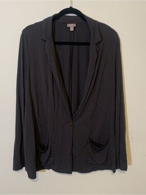 J Jill stretchy cardigan gray front button pockets long sleeves soft casual medi